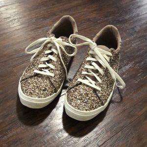 Old Navy Glitter sneakers